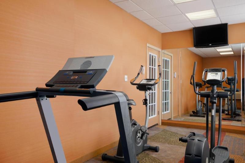 Fairbridge Inn Express Buffalo Airport Williamsville Dış mekan fotoğraf