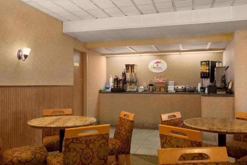 Fairbridge Inn Express Buffalo Airport Williamsville Dış mekan fotoğraf